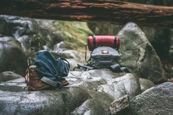 Camping en hiver en montagne : Guide pour une aventure mémorable et sécurisée